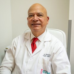 Dr. Samuel Ramírez