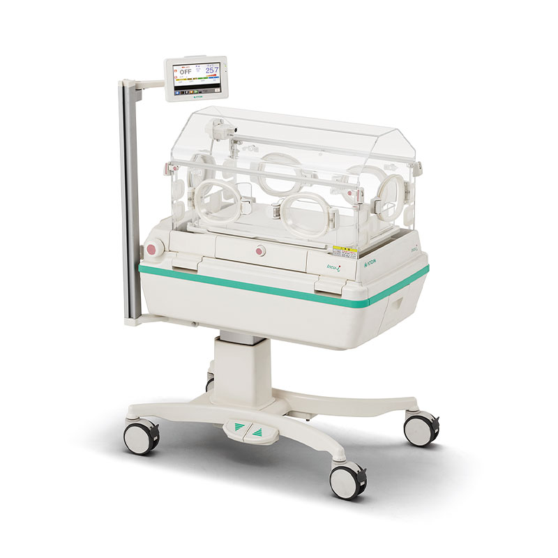 Incubadora bebé prematuro / Hospital El Pilar