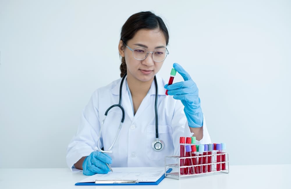 Laboratorio clínico y diagnóstico