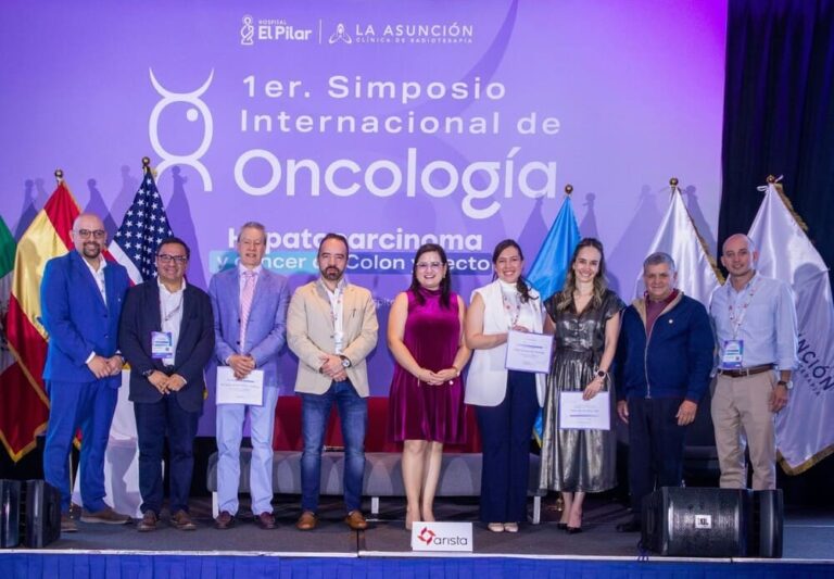 Simposio Internacional de Oncología en Guatemala