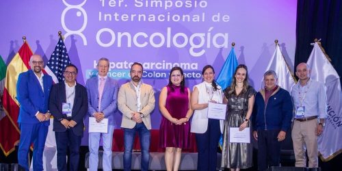 Simposio Internacional de Oncología en Guatemala